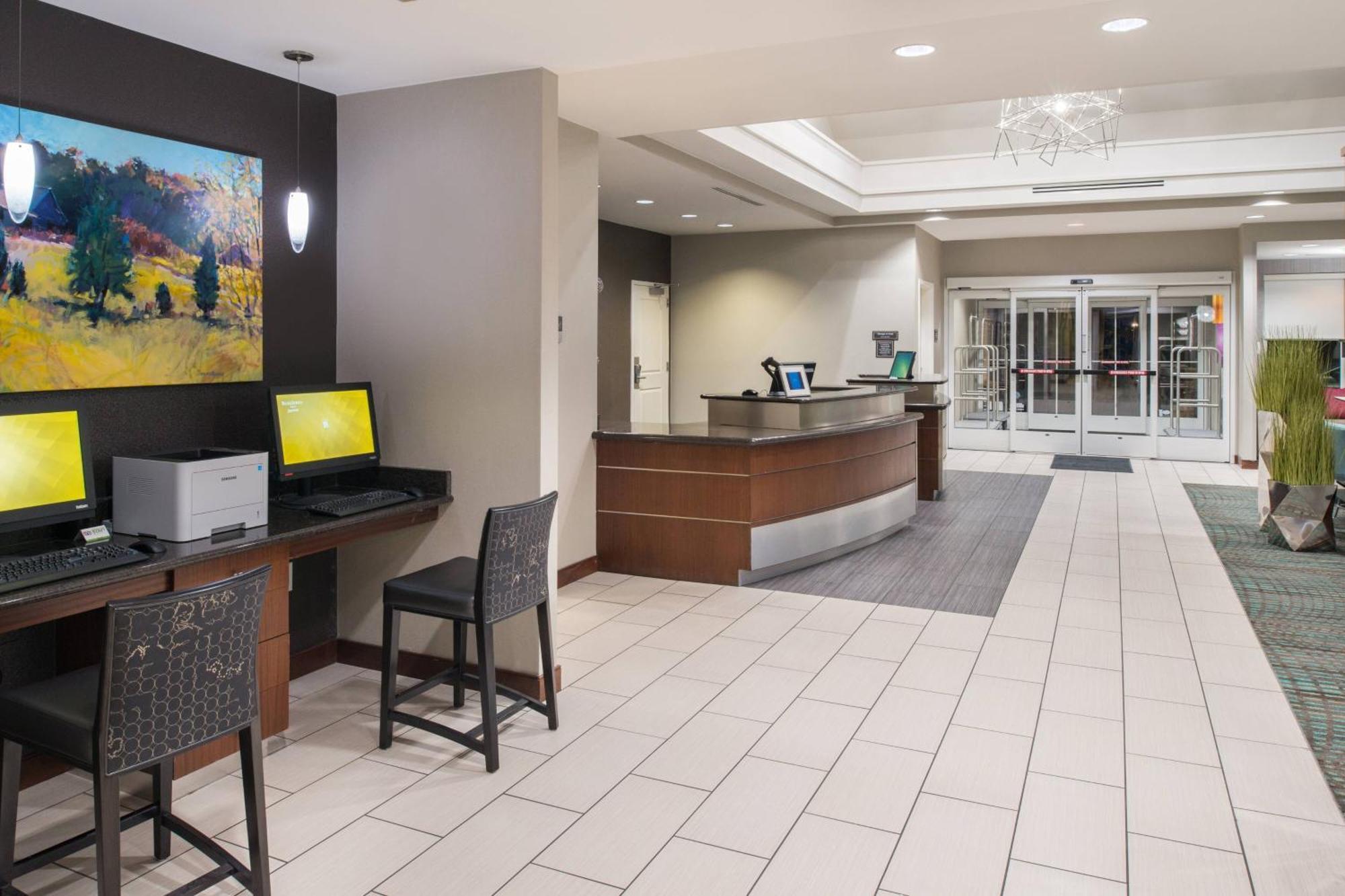 Residence Inn By Marriott Харисонбург Екстериор снимка